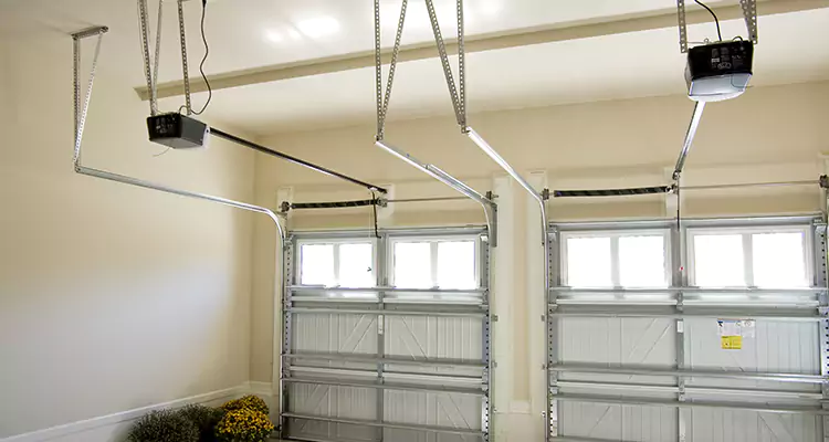 Residential Emergency Garage Door Repair in San Rafael, CA